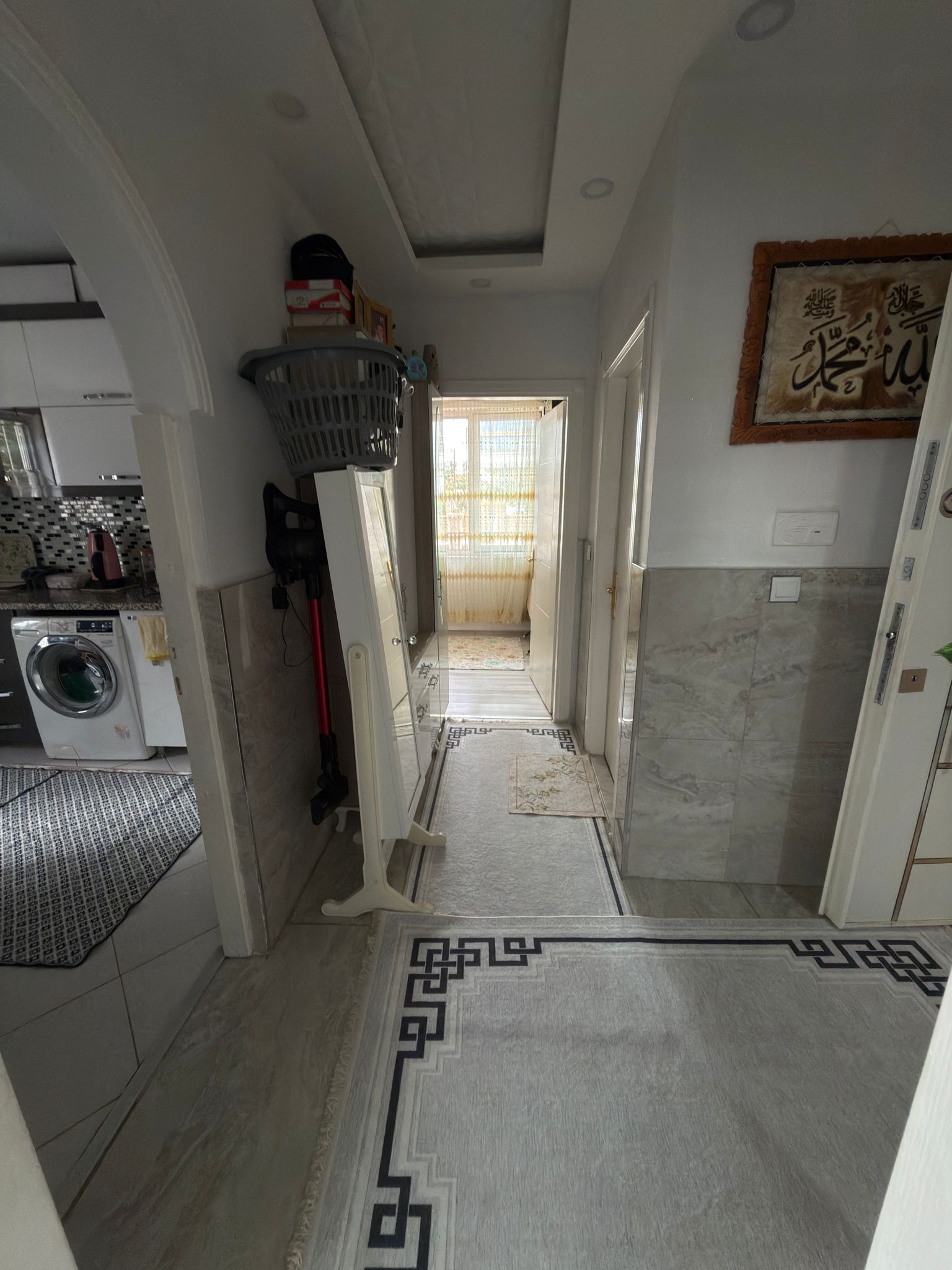 AYDOĞMUŞ MAHALLESİ 2+1 GENİŞ VE FERAH YÜKSEK GİRİŞ DAİRE