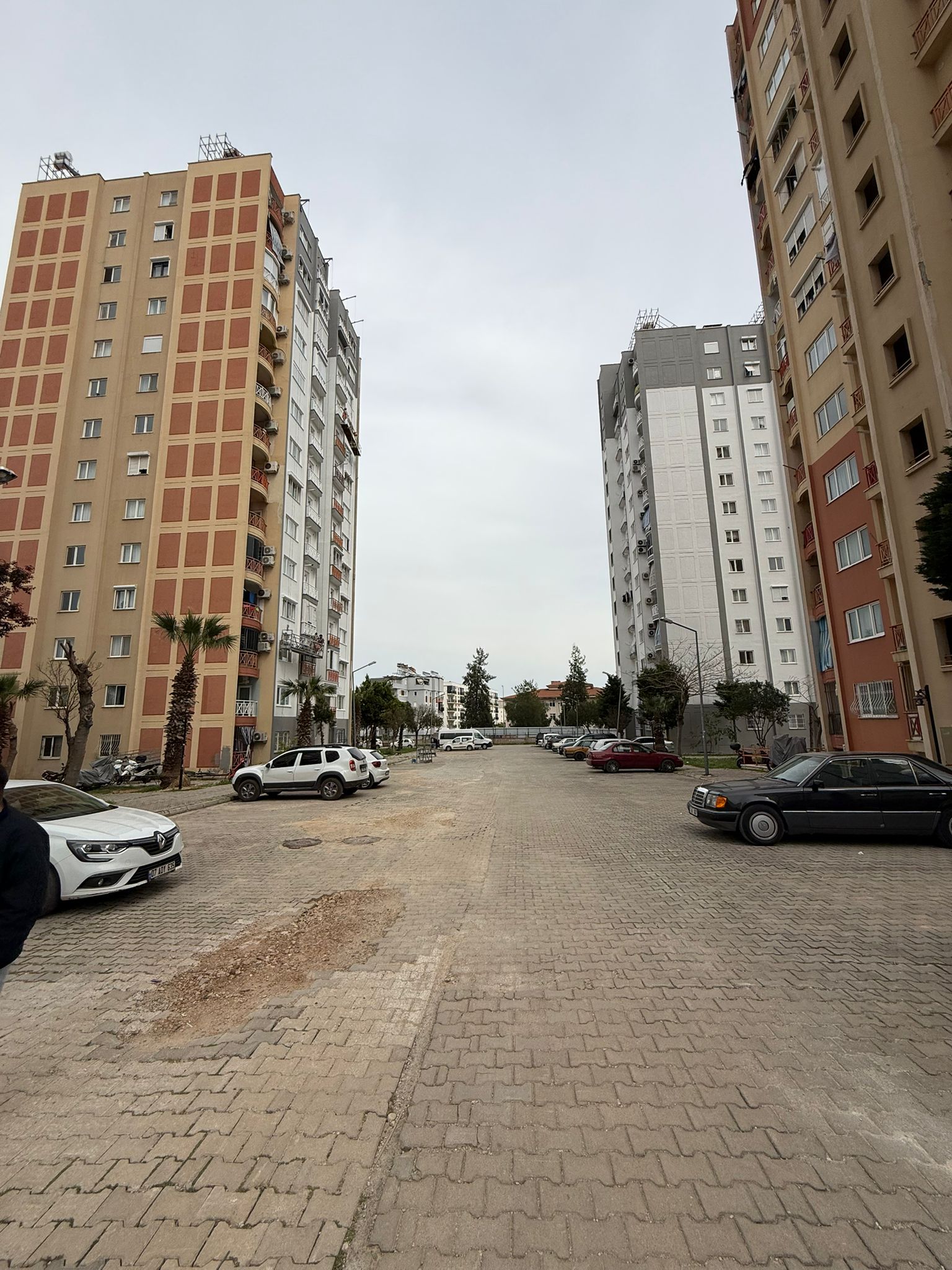 SÜTÇÜLER MAHALLESİNDE KATTA ASANSÖRLÜ FIRSAT 2+1