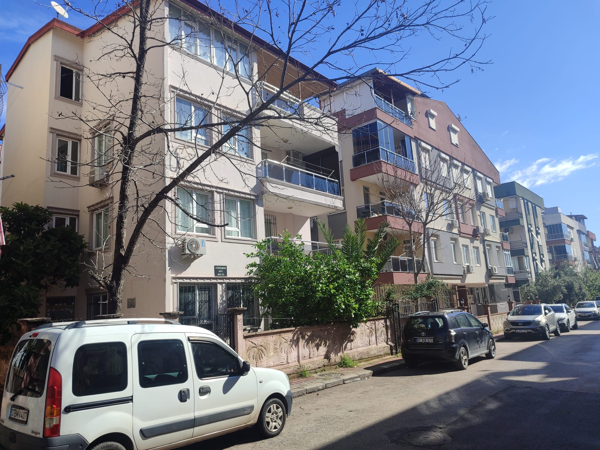 Karşıyaka mahallesi 3+1