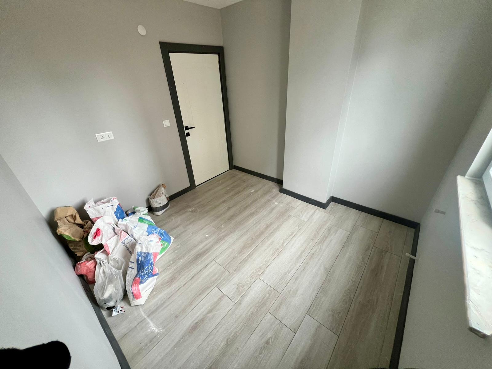 KİLERLİ EBEVEYN BANYOLU KATTAKİ DAİRELERDEN BİLE GENİŞ KULLANIŞLI SATILIK 2+1 SIFIR DAİRE